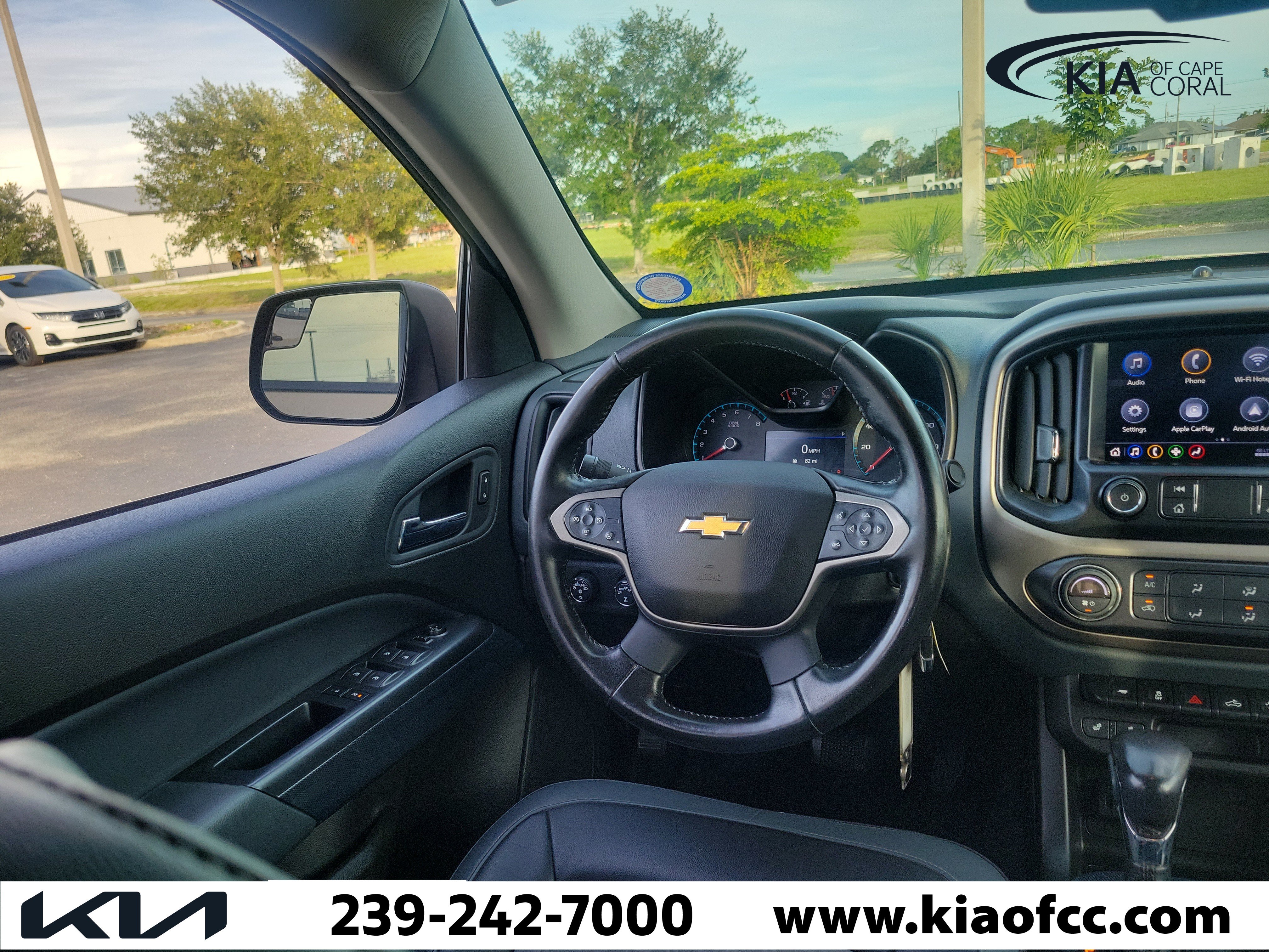 Used 2022 Chevrolet Colorado Z71 AWD/4WD image 23