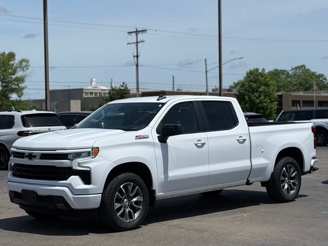 Used 2022 Chevrolet Silverado 1500 RST AWD/4WD image 29