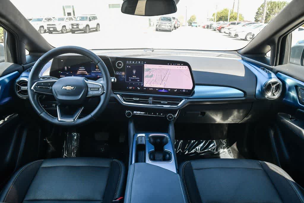 Used 2024 Chevrolet Equinox EV LT FWD image 14
