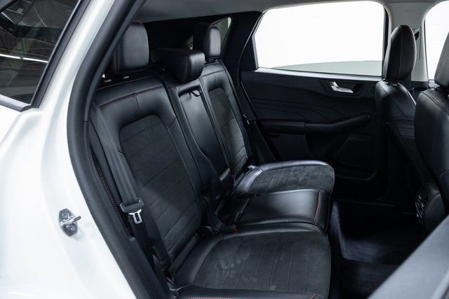 Used 2022 Ford Escape SEL w/ SEL Stealth AWD Package image 26