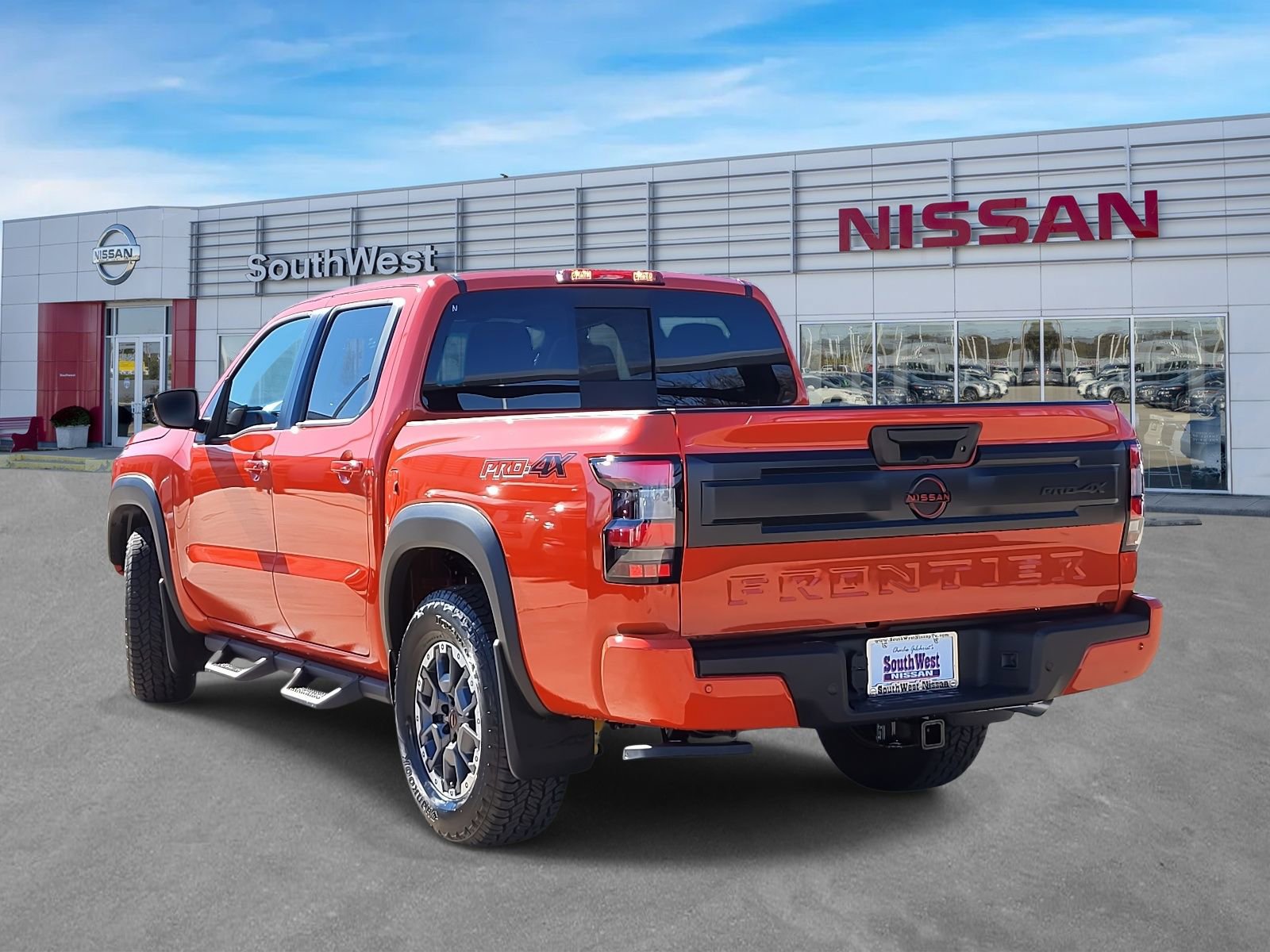 New 2026 Nissan Frontier PRO-4X w/ Tow Package image 8