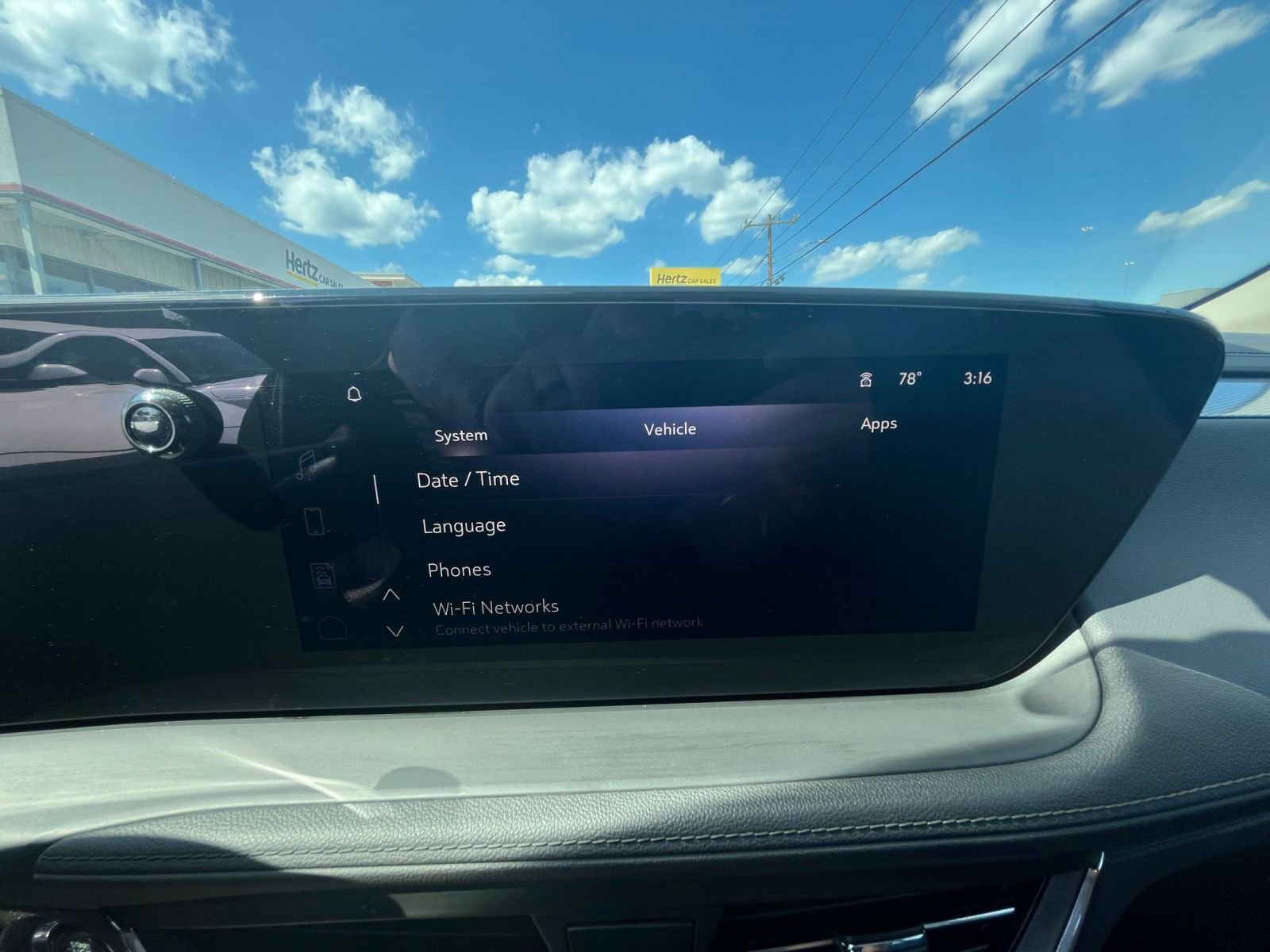 Used 2025 Buick Encore GX Preferred AWD/4WD image 20