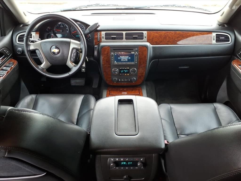 Used 2011 Chevrolet Tahoe LTZ image 21