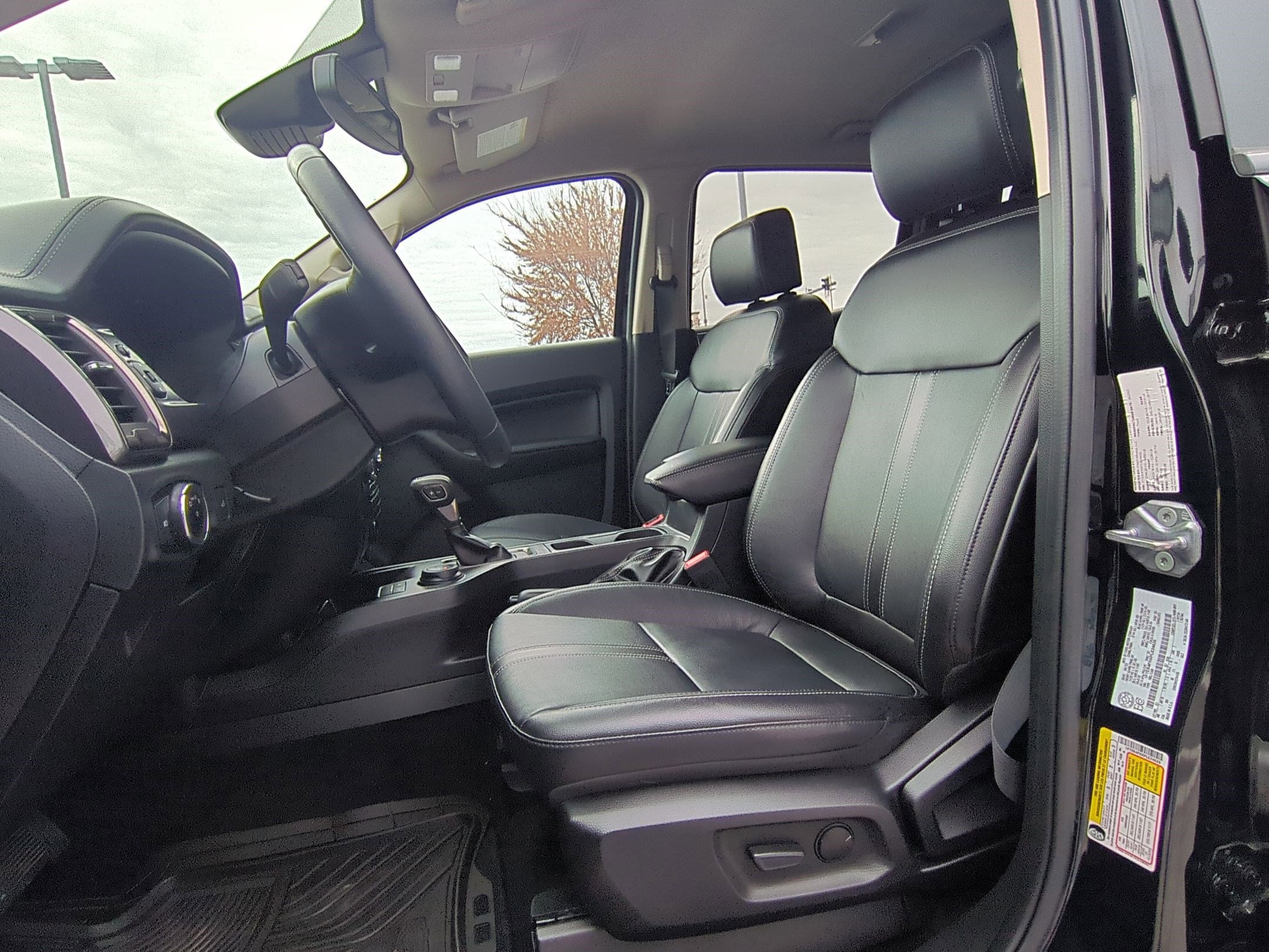 Used 2023 Ford Ranger Lariat w/ Trailer Tow Package image 28