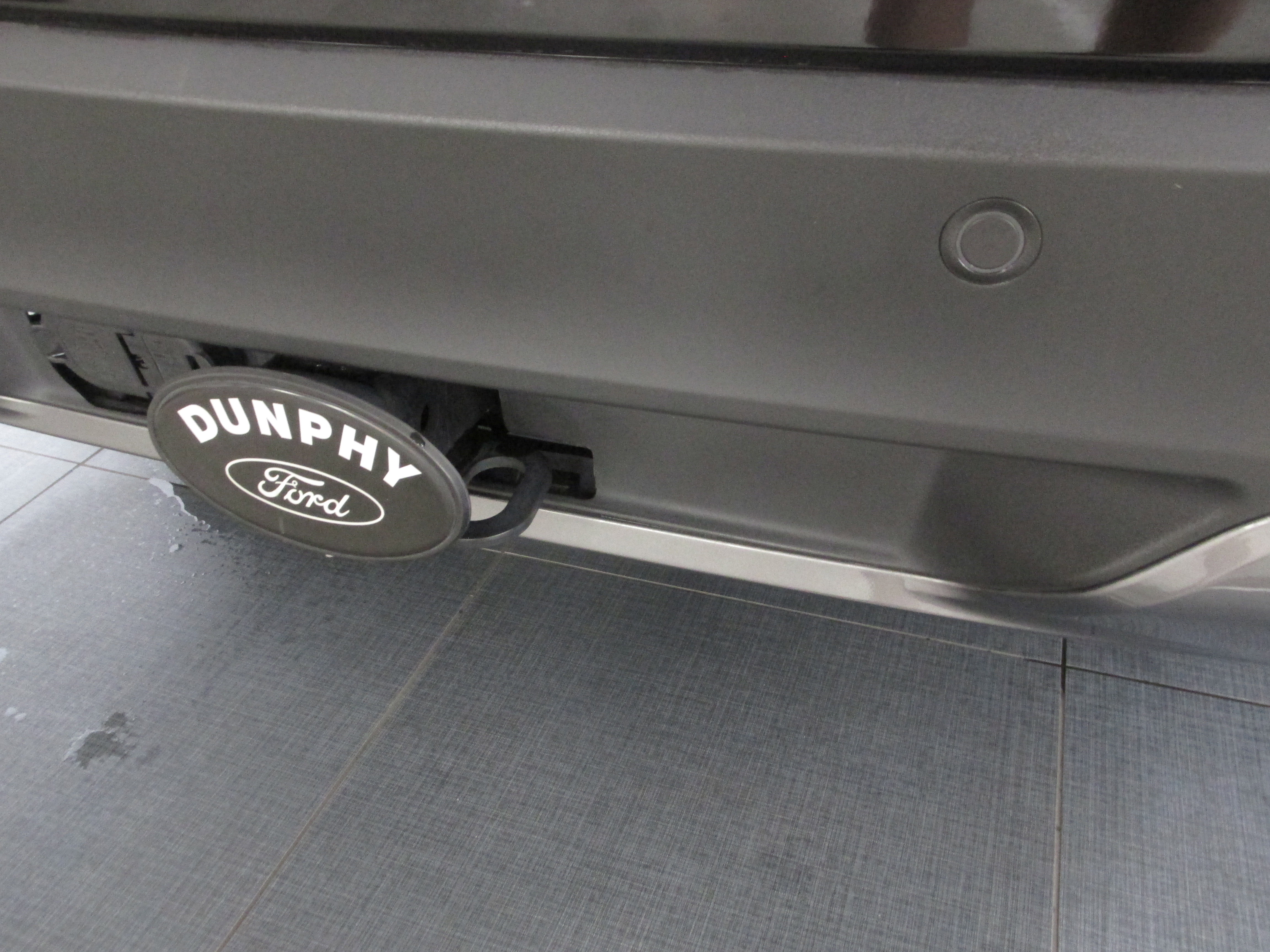 Used 2022 Ford Explorer XLT w/ Equipment Group 202A image 22