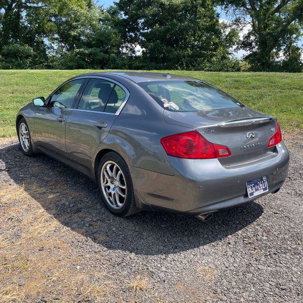 Used 2013 INFINITI G37 Journey w/ Premium Pkg image 8