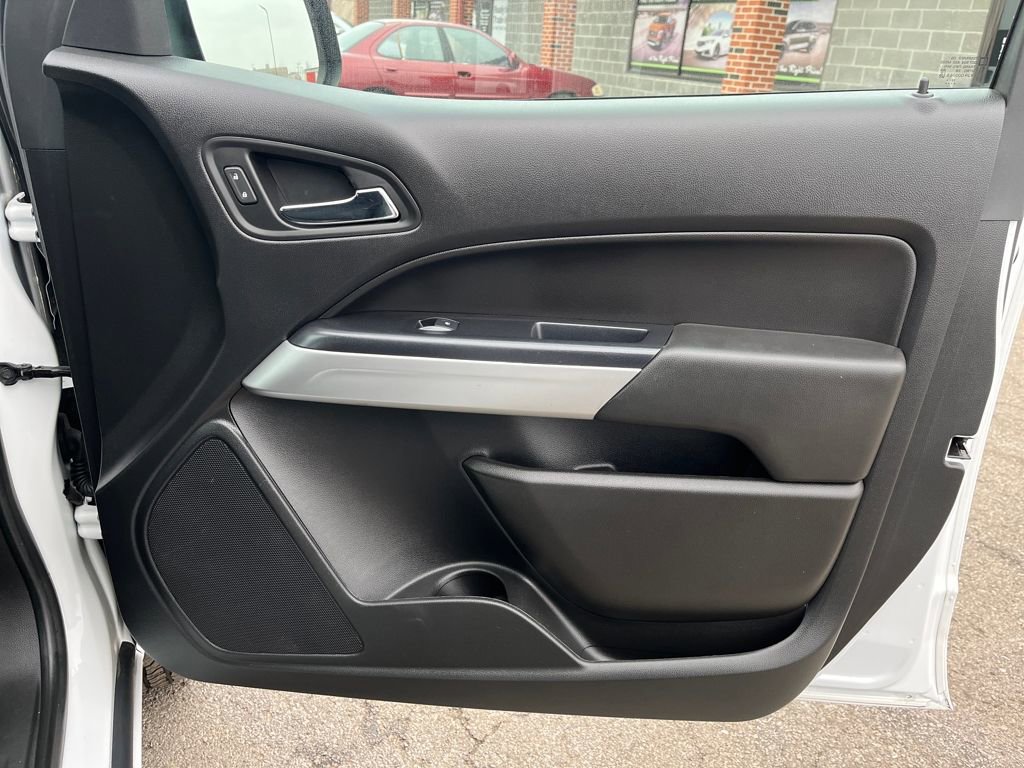 Used 2020 Chevrolet Colorado LT image 29