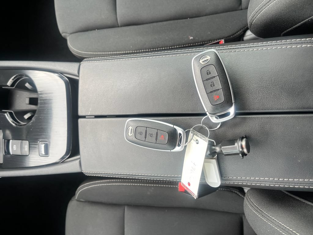 Certified 2023 Nissan Rogue S FWD image 27