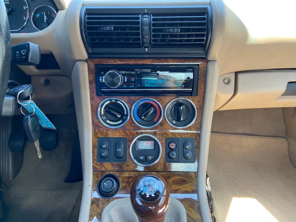 Used 2002 BMW Z3 3.0i RWD image 28