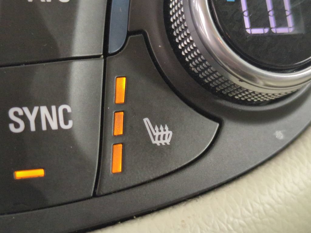 Used 2024 Chevrolet Malibu LT FWD image 26