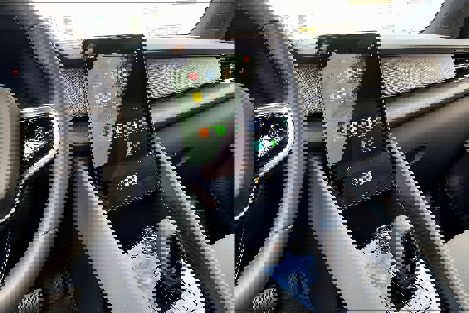 Used 2022 Polestar Polestar 2 w/ Plus Package image 6