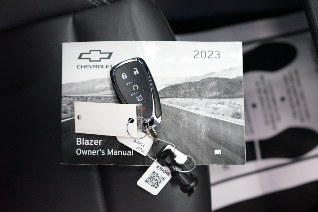 Used 2023 Chevrolet Blazer LT AWD/4WD image 52