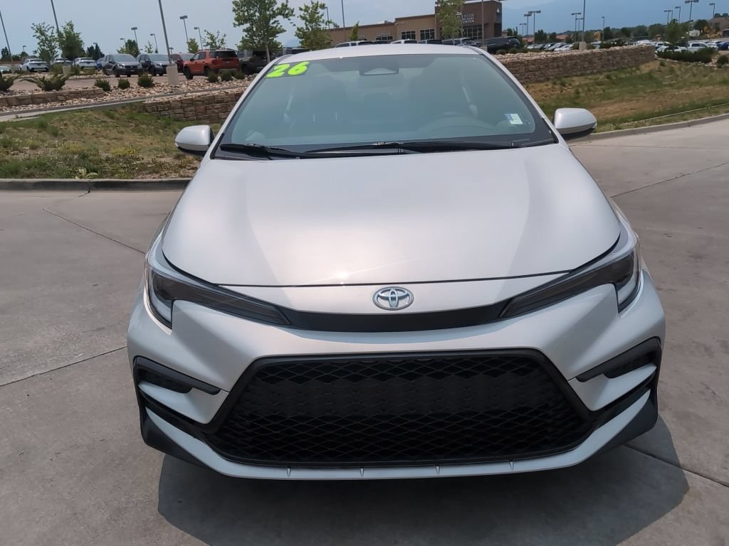 Used 2026 Toyota Corolla SE FWD image 2
