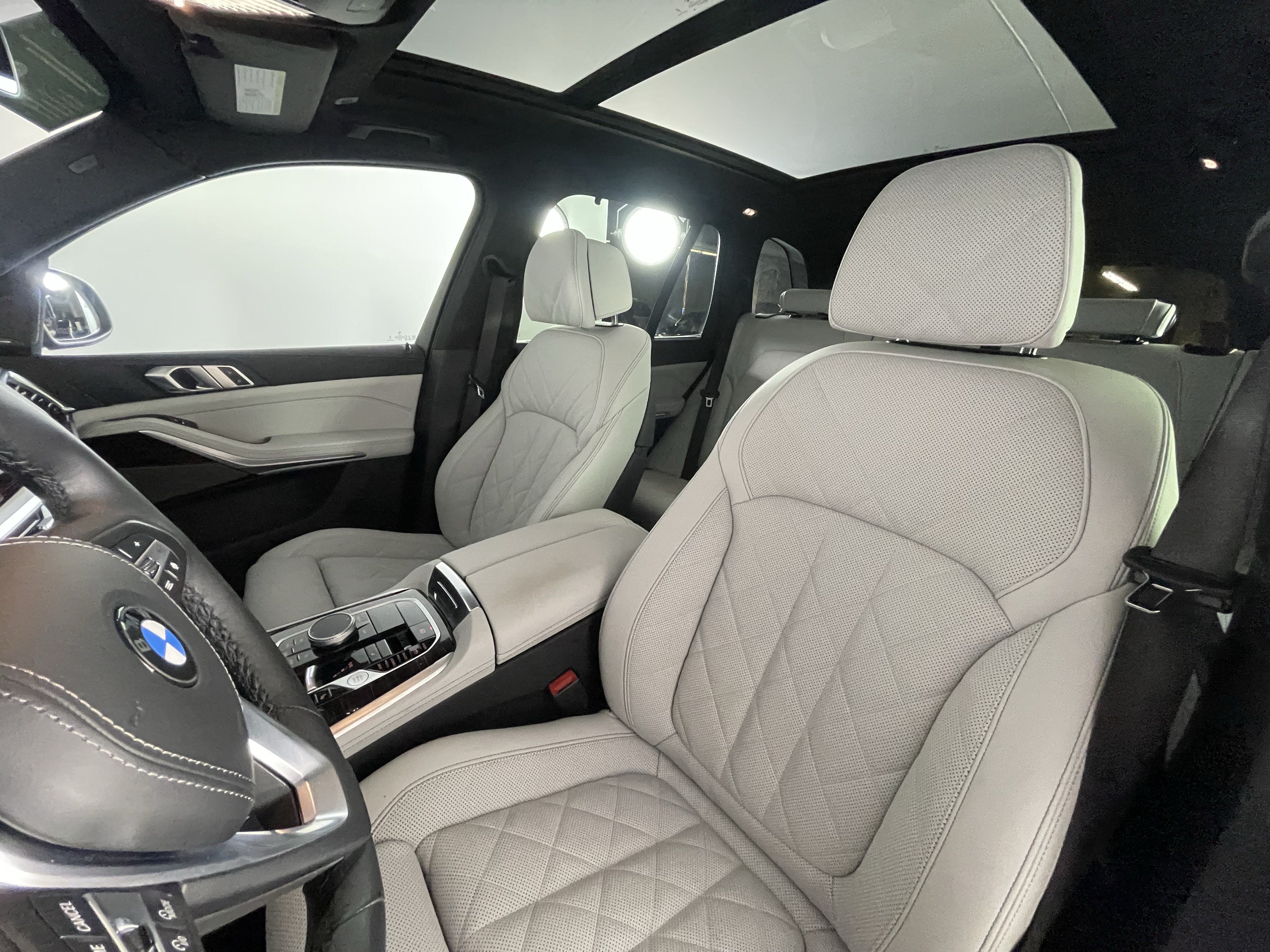Certified 2026 BMW X5 xDrive40i AWD/4WD image 9