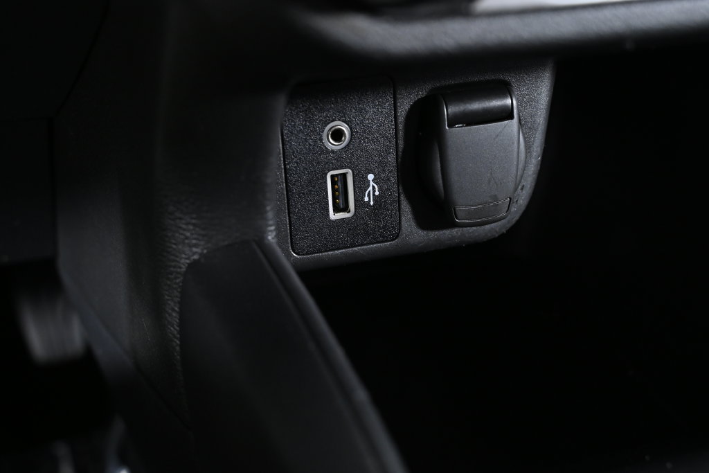 Certified 2024 Nissan Versa S w/ S Plus Package FWD image 18