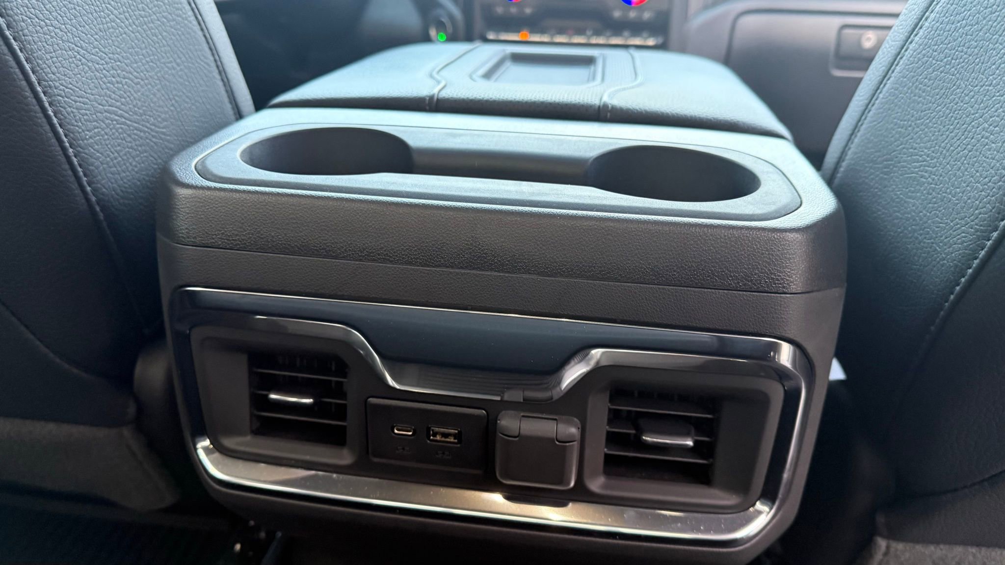 Used 2022 GMC Sierra 1500 Denali w/ Denali Premium Package image 22