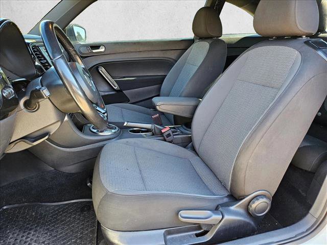 Used 2017 Volkswagen Beetle 1.8T S image 16