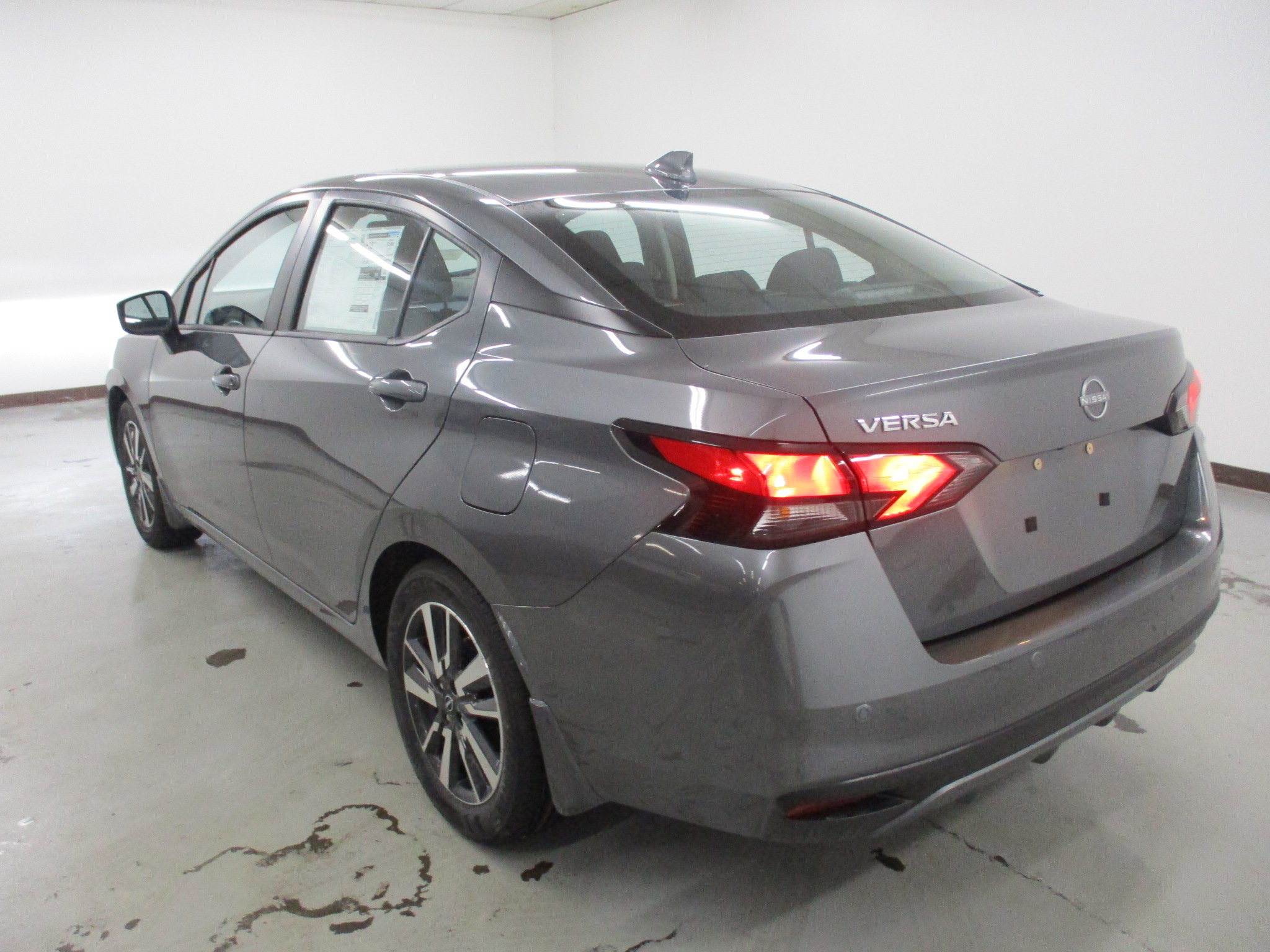New 2025 Nissan Versa SV w/ Trunk Package image 8