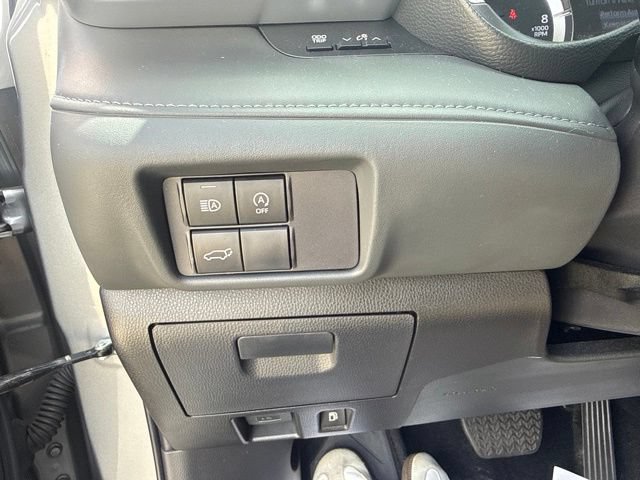 Used 2026 Toyota Highlander XLE AWD/4WD image 25