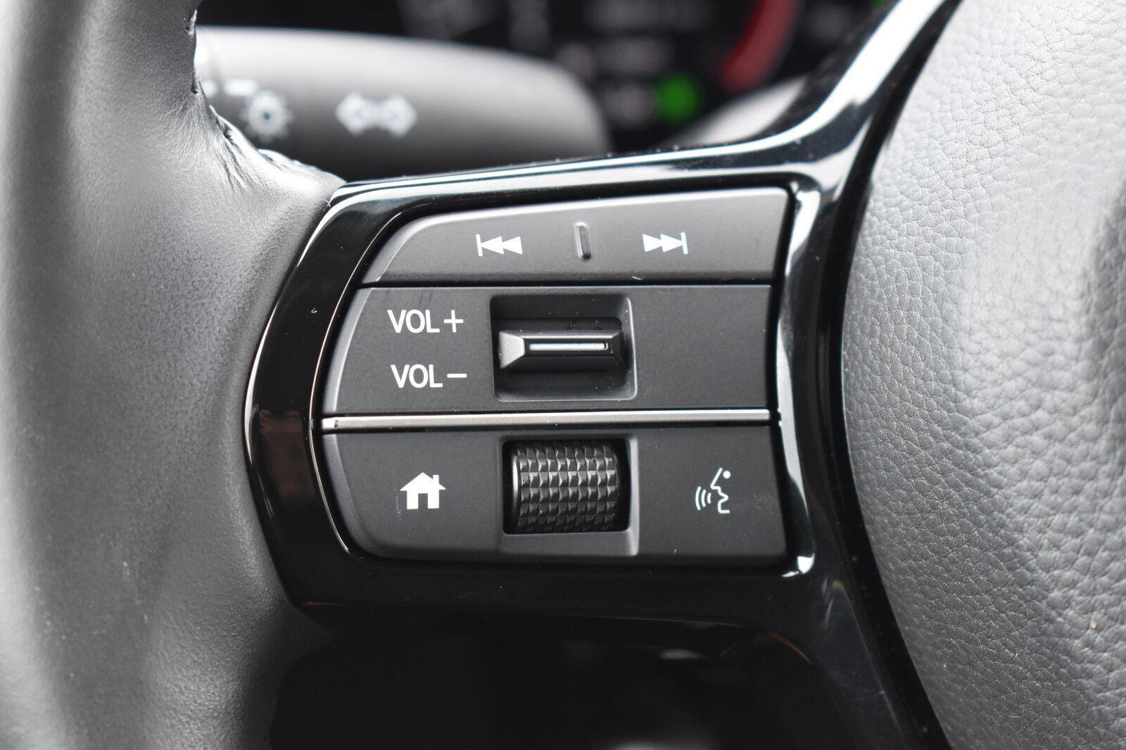 Used 2024 Honda CR-V EX-L image 7