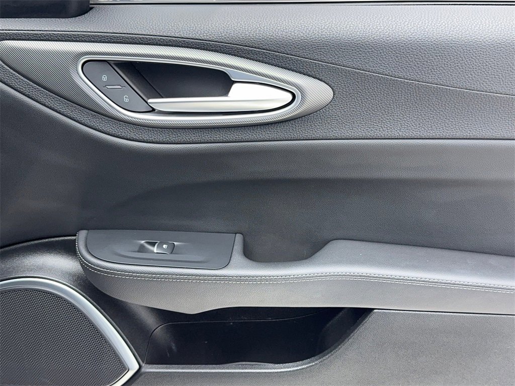 Used 2022 Alfa Romeo Giulia Veloce image 49