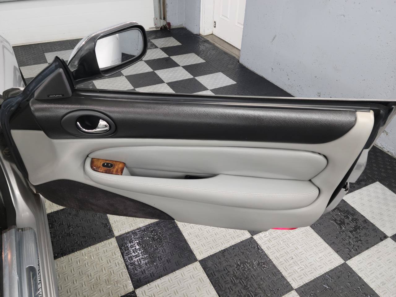 Used 2005 Jaguar XK8 Convertible RWD image 26