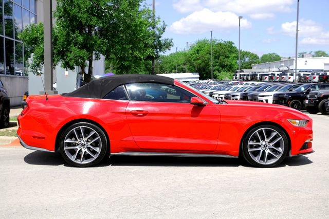 Used 2015 Ford Mustang Premium image 4