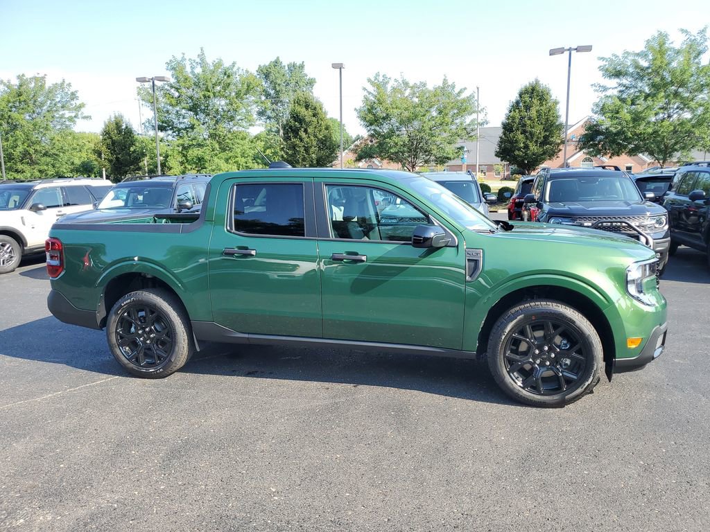 New 2025 Ford Maverick XLT w/ XLT Luxury Package image 35