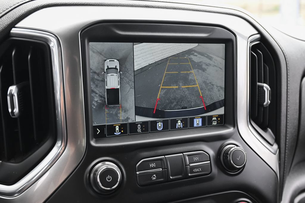 Used 2021 Chevrolet Silverado 2500 LTZ w/ LTZ Premium Package AWD/4WD image 38
