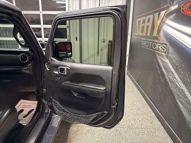 Used 2021 Jeep Wrangler Unlimited Sahara w/ Cold Weather Group image 26