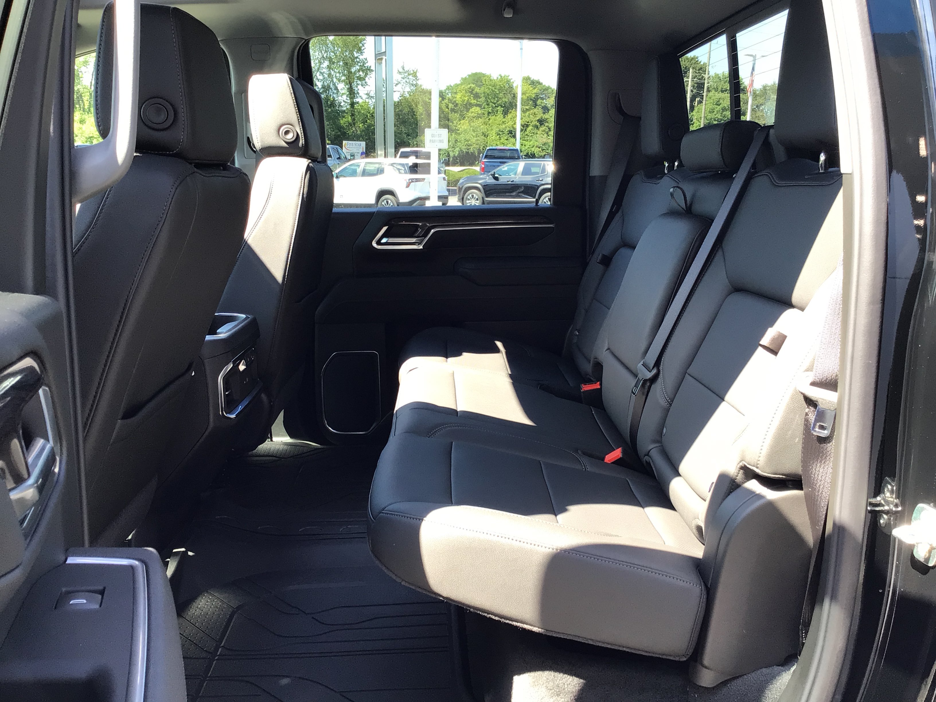 New 2026 Chevrolet Silverado 3500 LTZ w/ LTZ Convenience Package AWD/4WD image 77