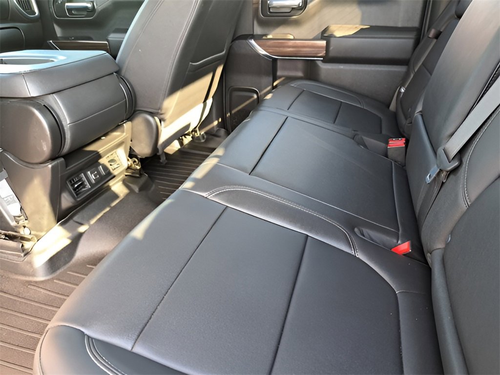 Used 2021 Chevrolet Silverado 1500 LT w/ Convenience Package II image 23