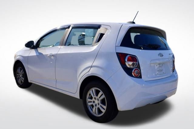 Used 2016 Chevrolet Sonic LT image 9