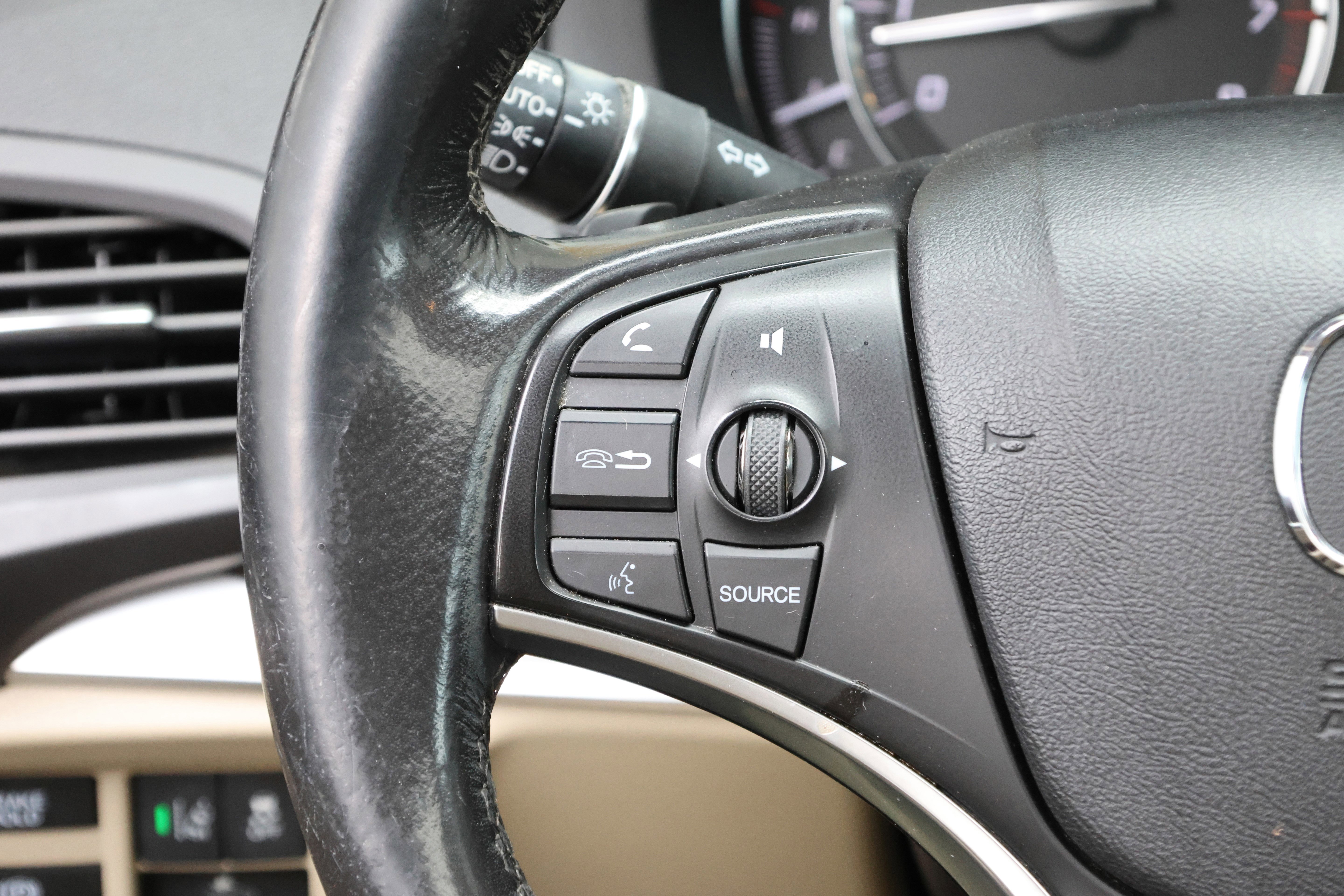 Used 2018 Acura MDX FWD w/ Technology Package image 19