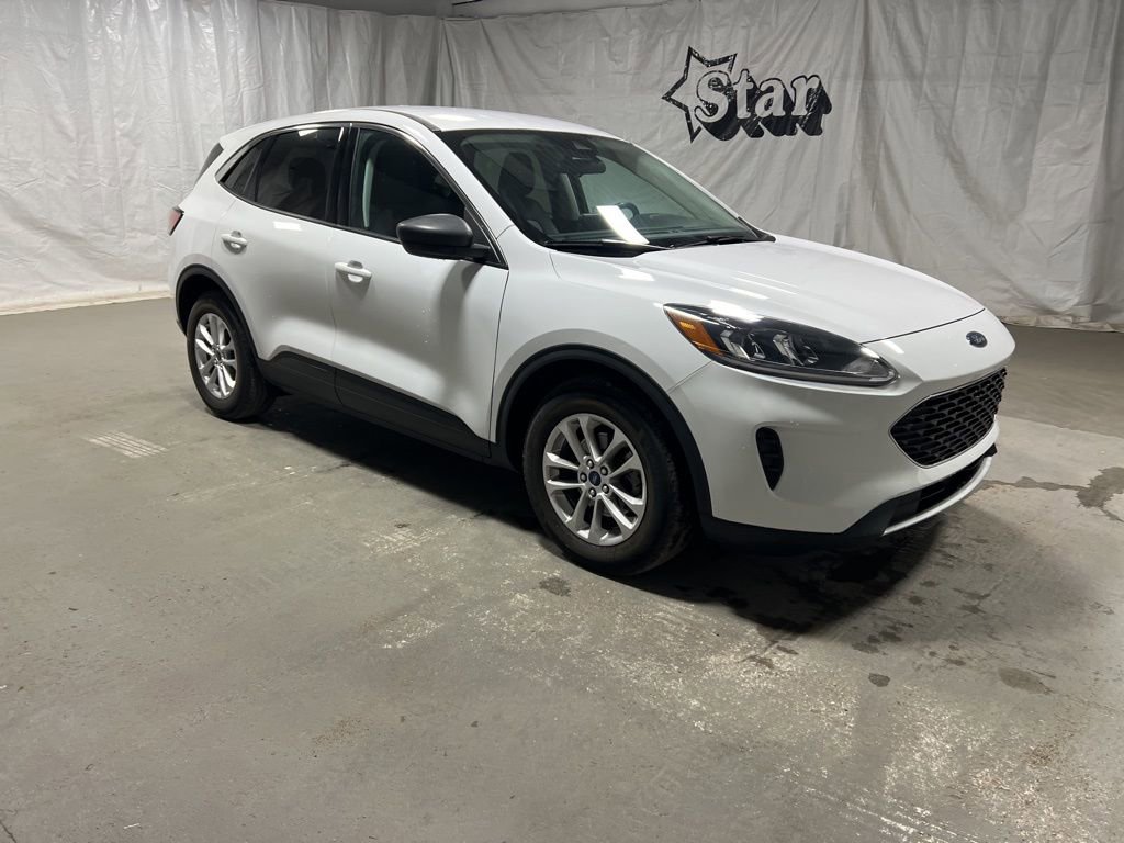 Used 2022 Ford Escape SE w/ Convenience Package image 1