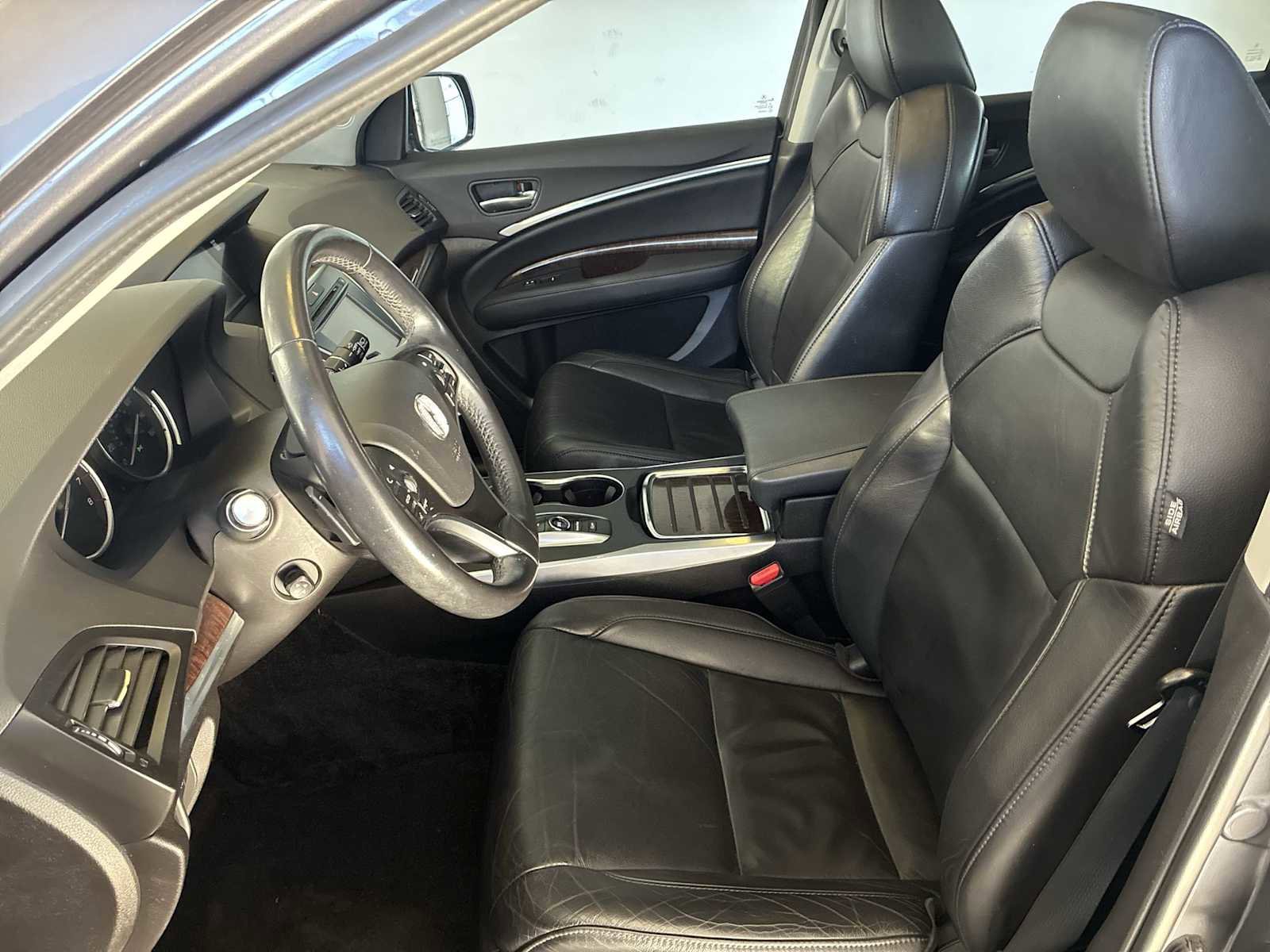 Used 2020 Acura MDX SH-AWD image 13