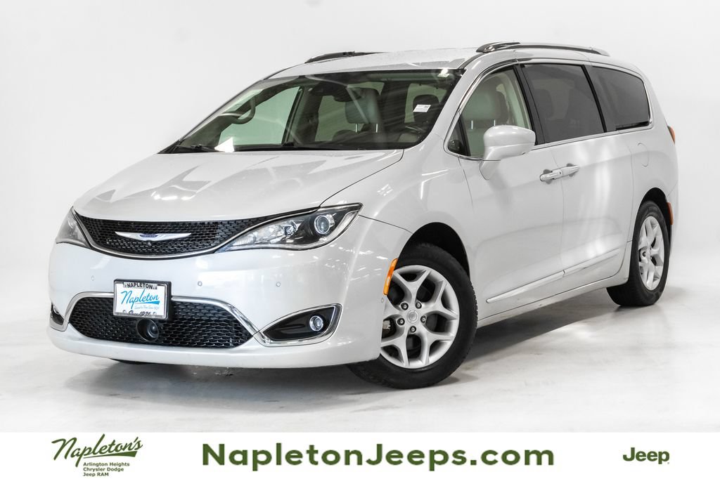 Used 2019 Chrysler Pacifica Touring-L Plus w/ Advanced Safetytec Group FWD image 1