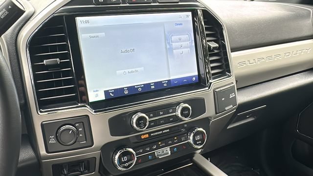 Certified 2022 Ford F350 Lariat w/ Lariat Ultimate Package AWD/4WD image 29