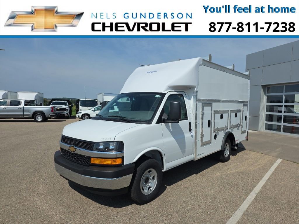 New 2025 Chevrolet Express 3500 w/ Power Convenience Package image 2