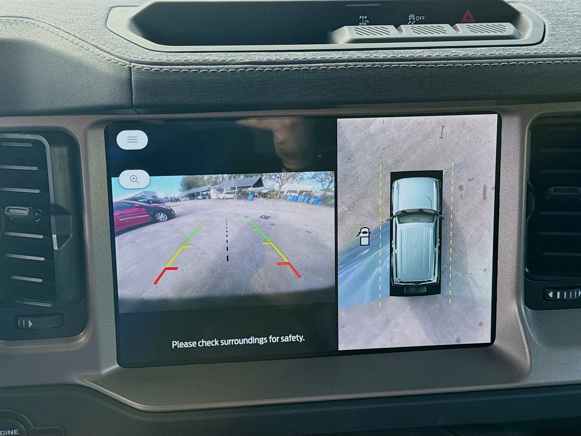 Used 2025 Ford Bronco Outer Banks image 14