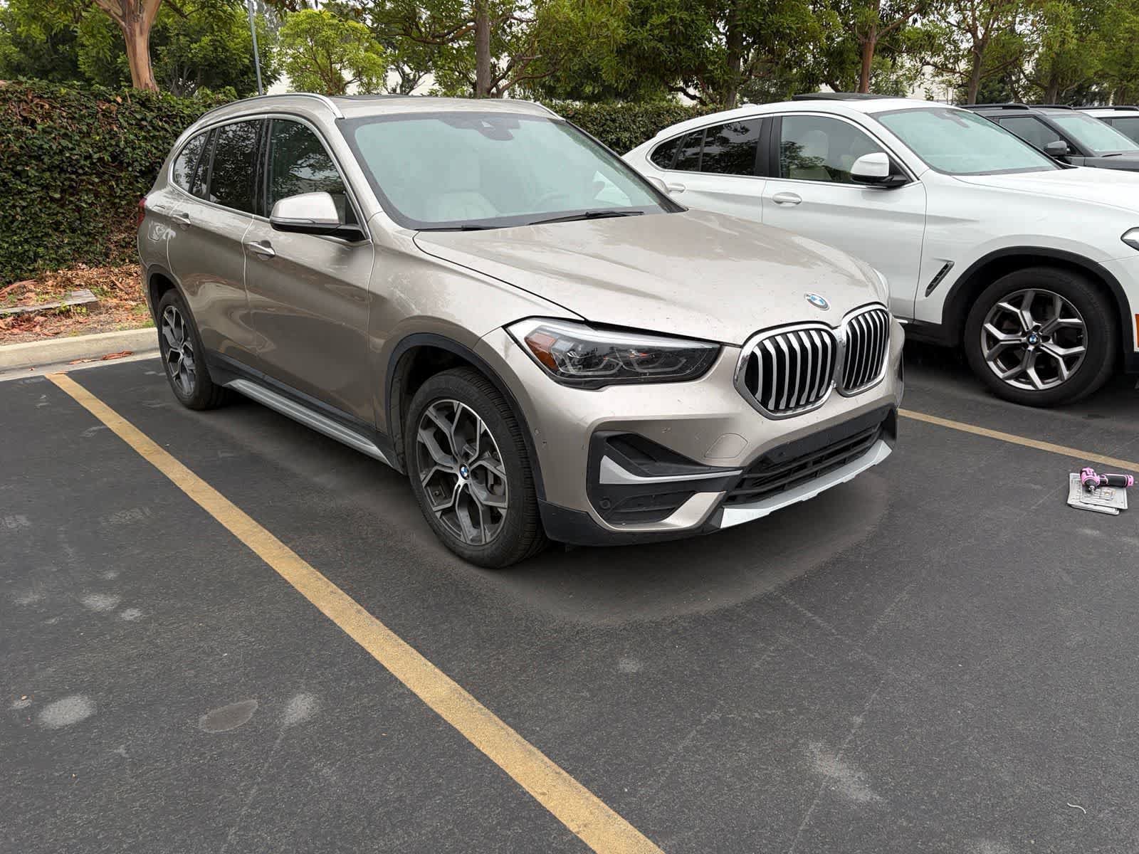 Used 2022 BMW X1 sDrive28i w/ Premium Package FWD image 2