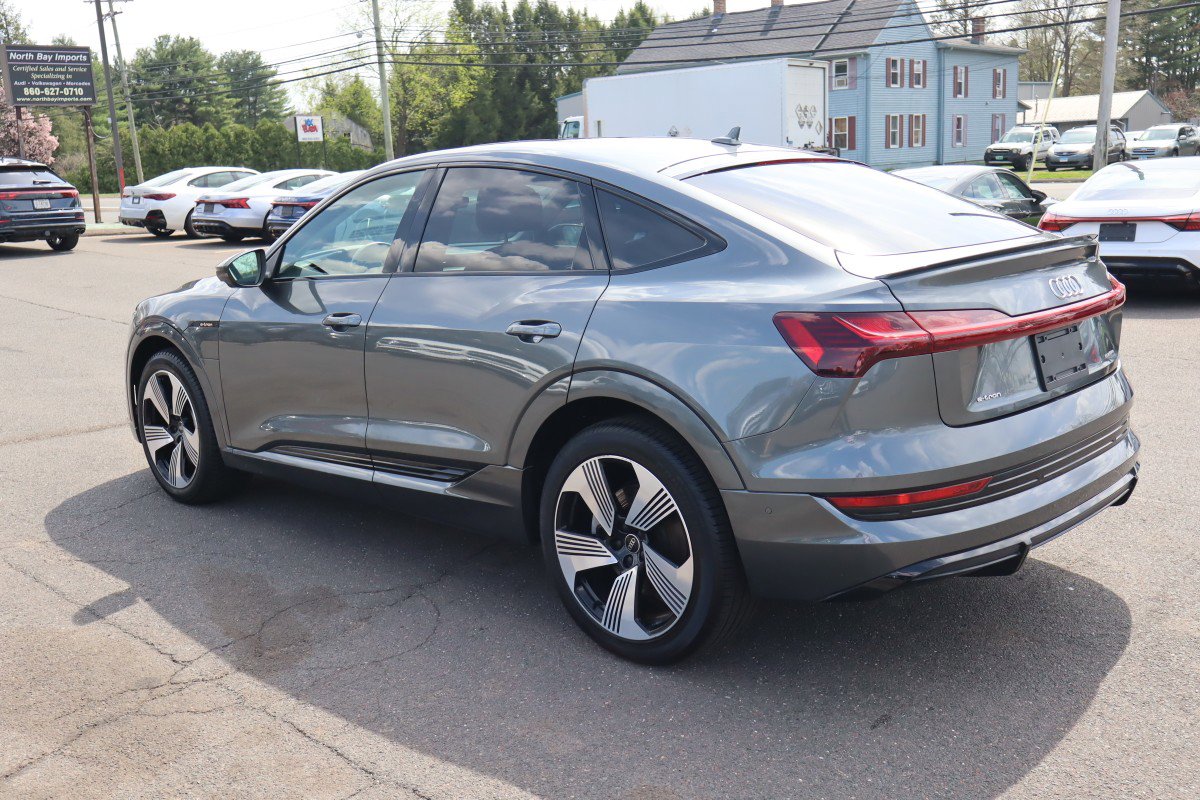 Used 2021 Audi e-tron Prestige w/ Prestige Package AWD/4WD image 7