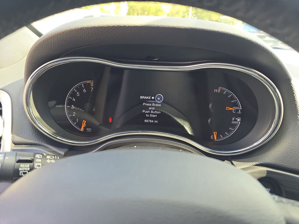 Used 2019 Jeep Grand Cherokee Altitude image 21