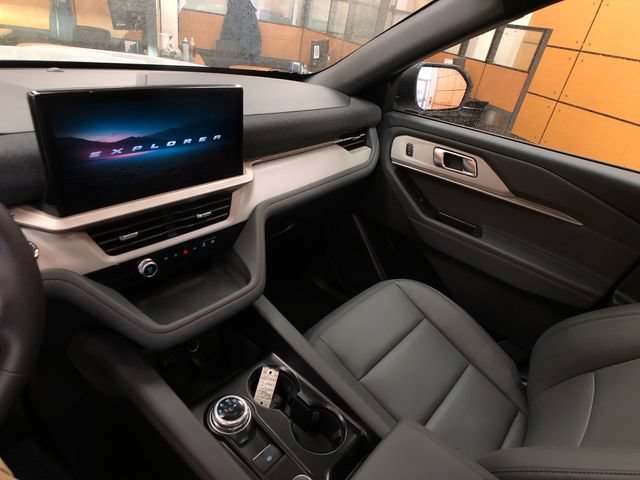 New 2027 Ford Explorer Active w/ Active Comfort Package AWD/4WD image 18