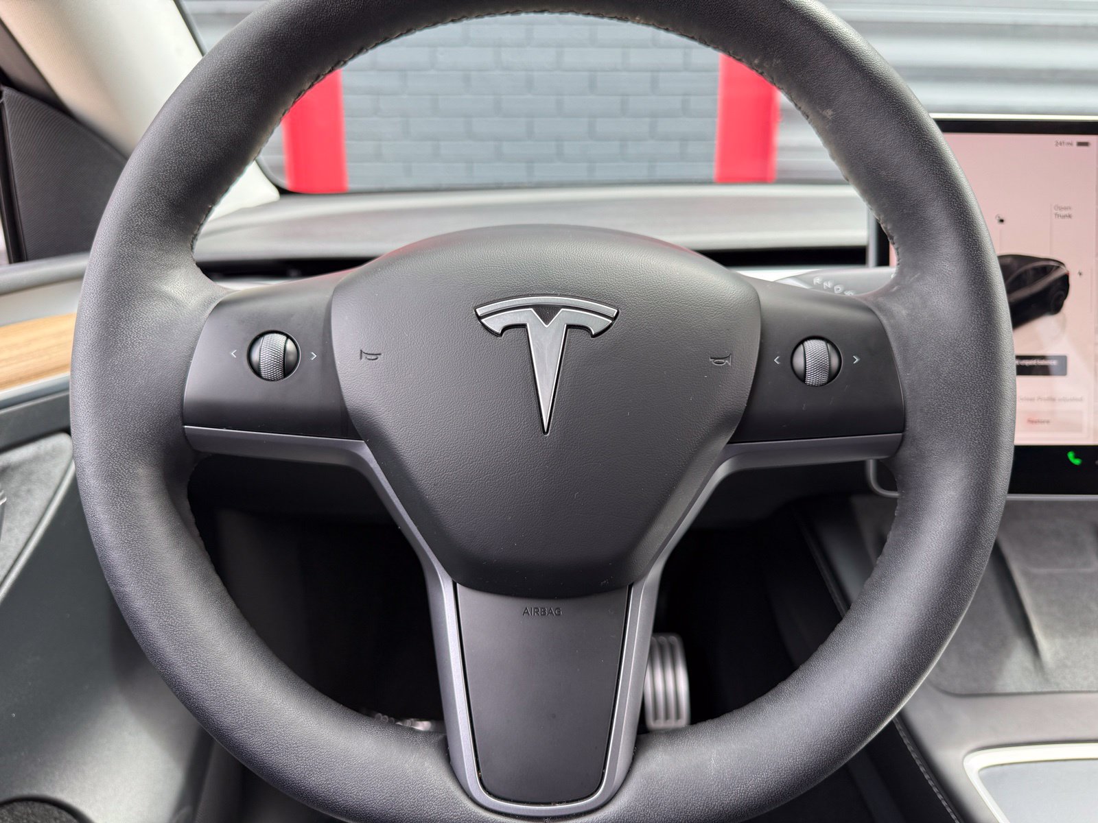 Used 2023 Tesla Model Y Performance AWD/4WD image 29