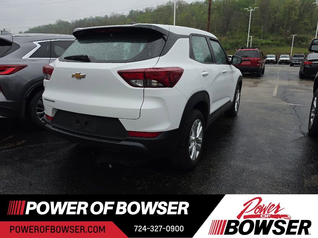 Used 2023 Chevrolet TrailBlazer LS FWD image 4