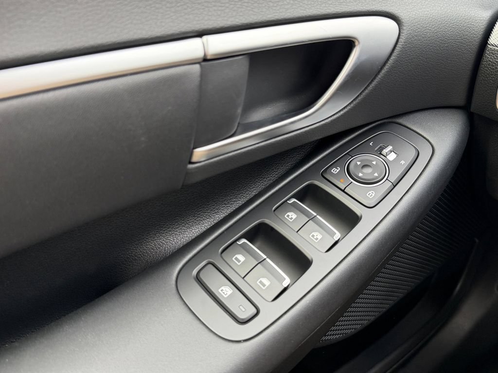 New 2026 Hyundai Sonata SEL FWD image 19
