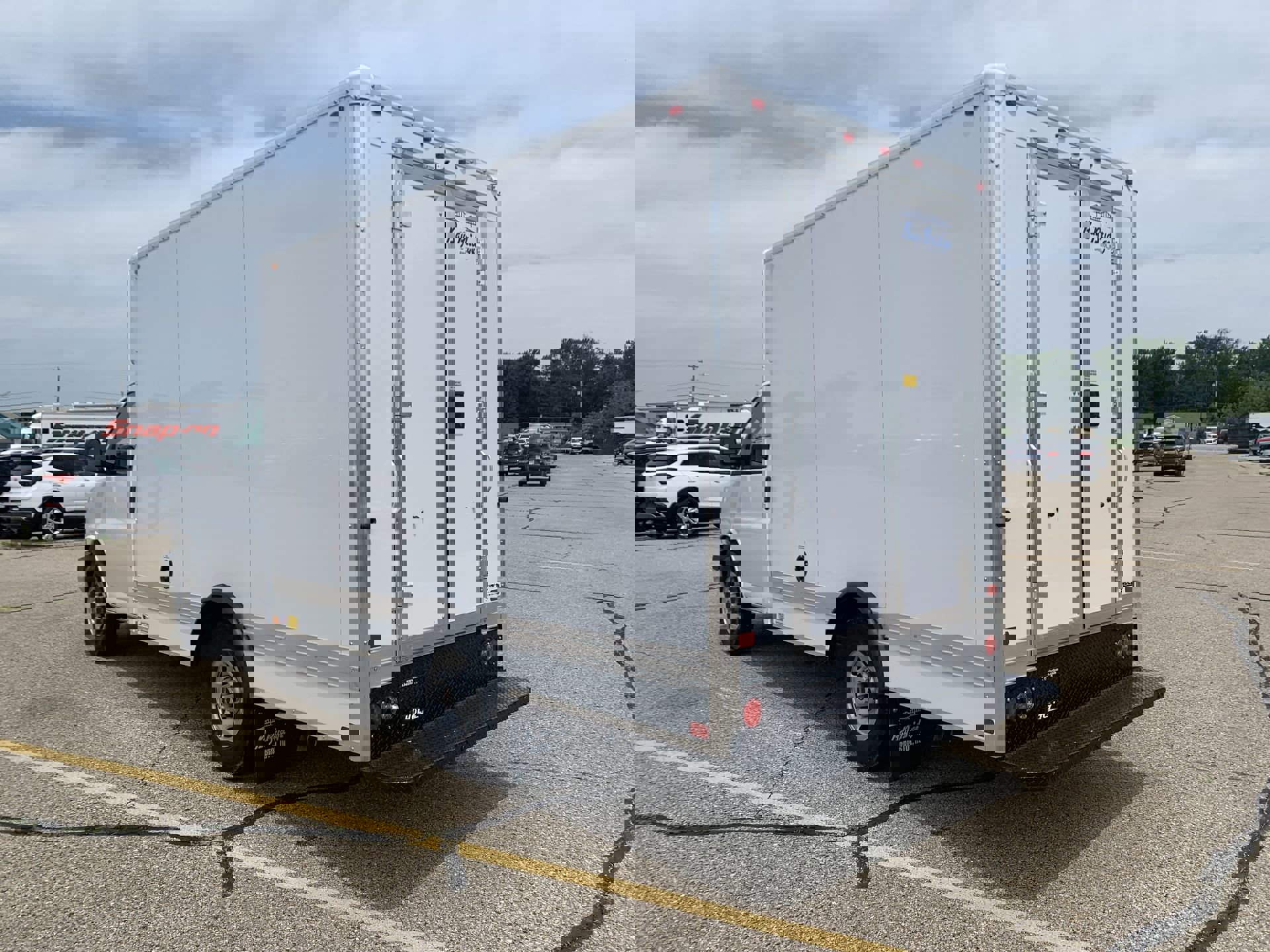 New 2025 GMC Savana 3500 1WT w/ Power Convenience Package image 46