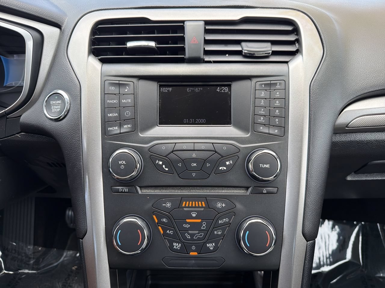 Used 2018 Ford Fusion S FWD image 19