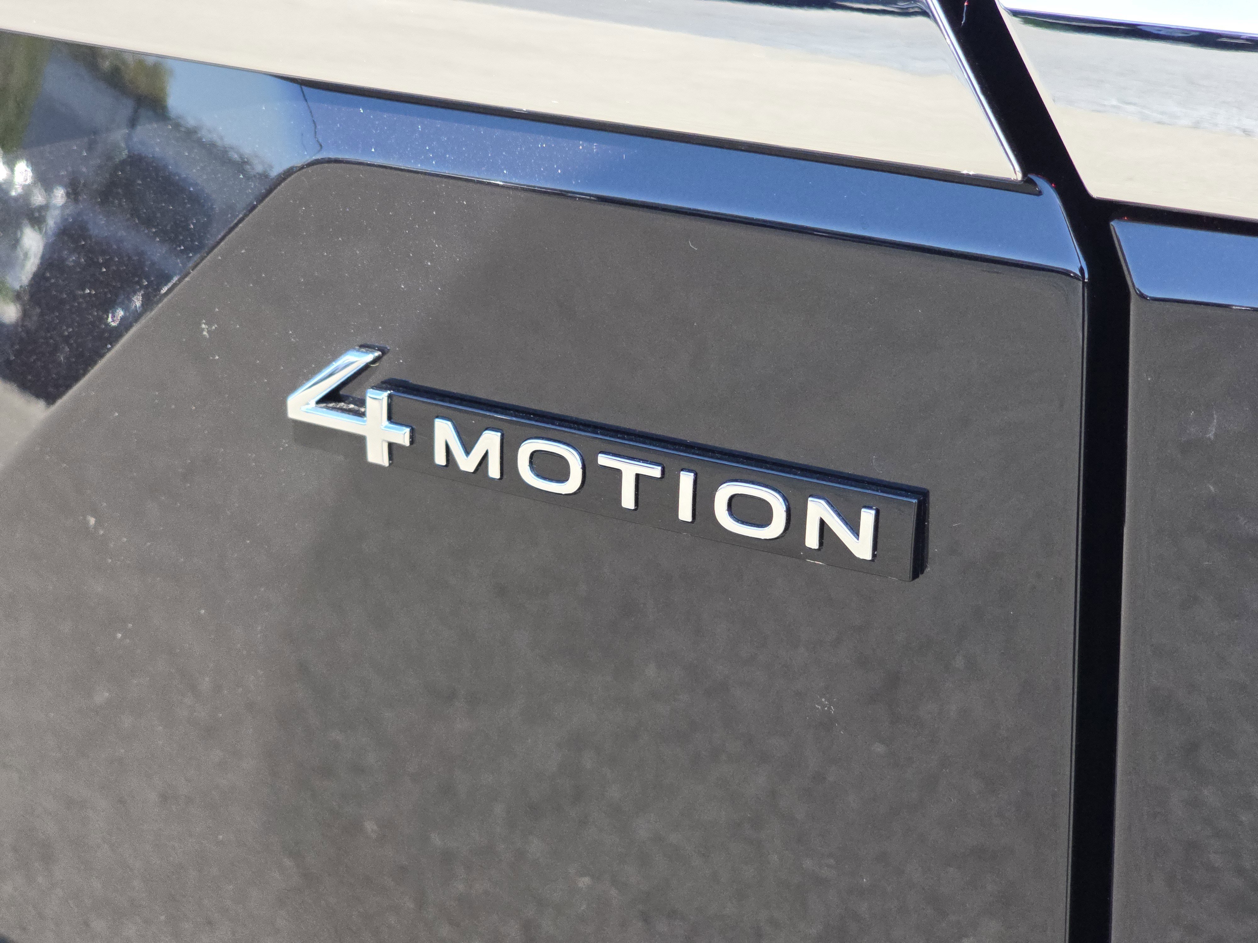 New 2026 Volkswagen Atlas SEL Premium R-Line image 12